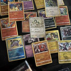 Pokémon Card And Warhammer Deck
