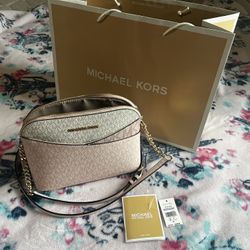 MK Crossbody 