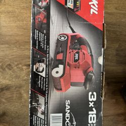 Skil 3 In. x 18 In. Belt Sander 7510-01