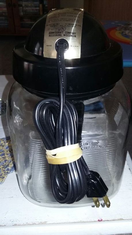 Vintage Circa 1930's Hankscraft Electric Steam Vaporizer-Humidifier Model No. 202B