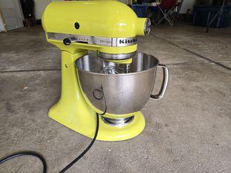 Kitchen Aid 4.5 Stand Mixer