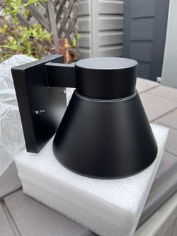 Exterior Light (black)