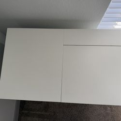 White Dressing Table/Vanity IKEA BRIMNES
