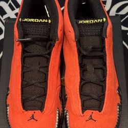 Jordan 14 Retro “Ferrari “