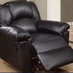 Recliner $100
