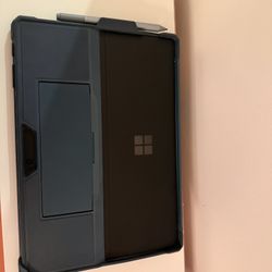 Surface Pro 7 (i7 /16GB /256GB) – Near Perfect