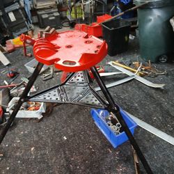 1/8 To 6 " Pipe Vise 