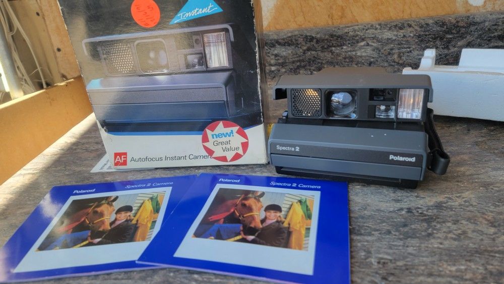 Polaroid Spectra 2 AF Camera with Box