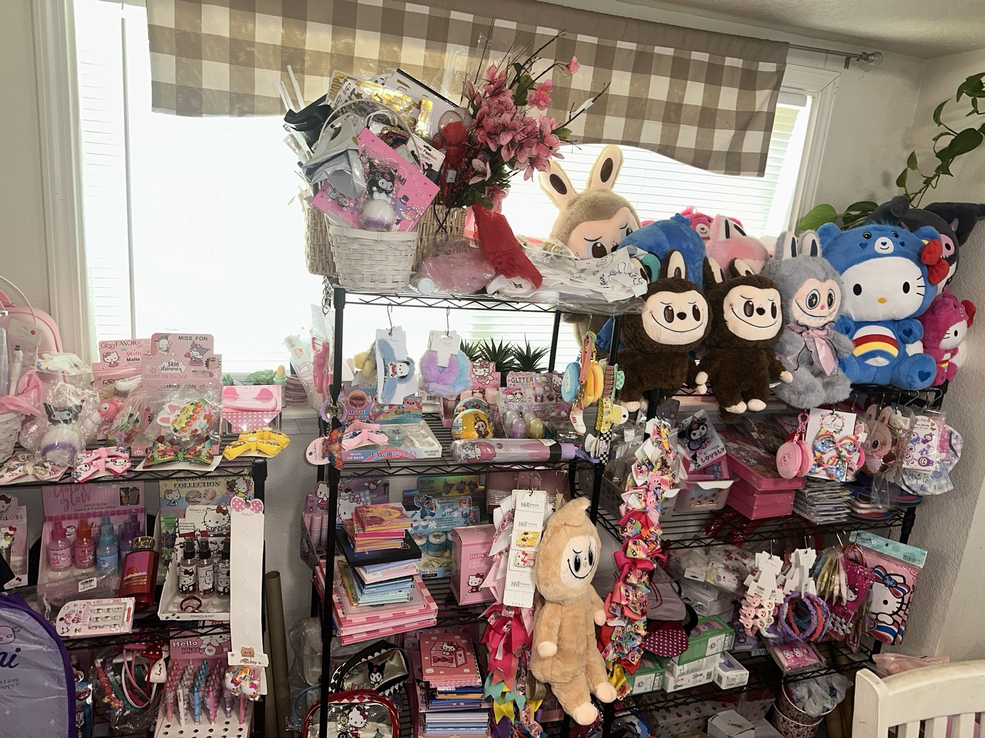 I Have Plushies Makeup And Accessories