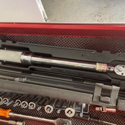 Snapon Torque Wrench 3/8” Drive 20-100ft Lbs 