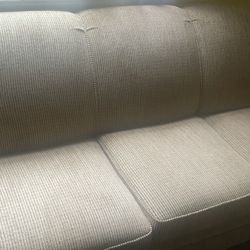 Like new pull out couch 