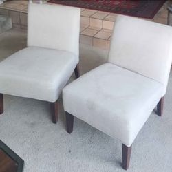 Accent CHAIRS
