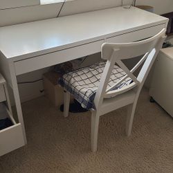 Free Desk And Chair
