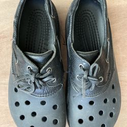 CROCS Leather Trimmed Sz 12 Men; 10 Women 