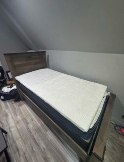 Serta twin bed 2 seprate beds