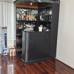 Barra Tiene Unos Defectos Pero Está Bien Es Un Poco Antigua Y Pido 500 Dólares X Ella