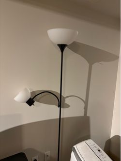 Floor lamp