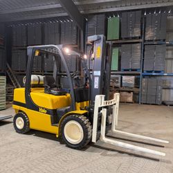 2017 Yale 6000 lbs capacity forklift