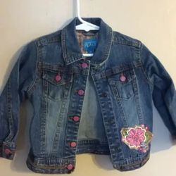 TODDLERS JEAN JACKET..... CHECK OUT MY PAGE FOR MORE ITEMS