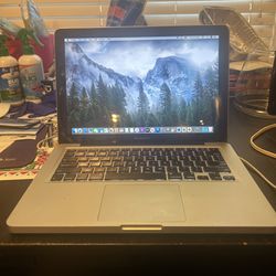 Apple MacBook Pro A1278,2.5ghzI5,1tb,8gb,Webcam,Wireless-2012