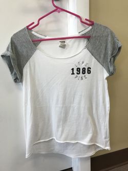 Victoria’s Secret Pink rolled cuff tee raw hem cut sz XS