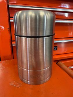 Snap on socket thermos