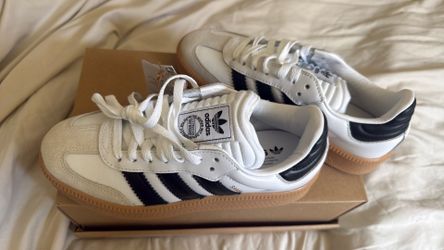 Adidas shoes size 5