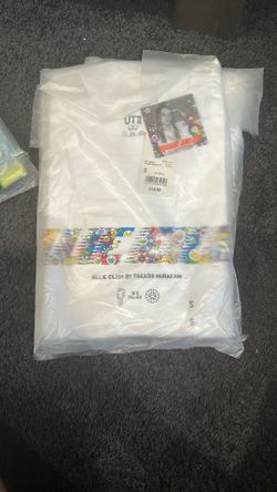 Billie Elish x Murakami x Uniqlo T Shirt