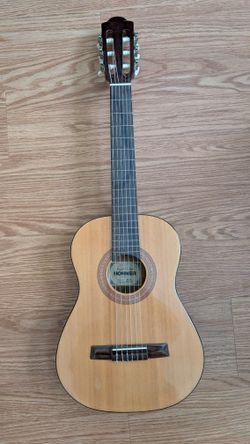 Hohner HC02 1/2 Sized Classical Guitar