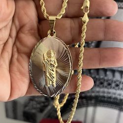 san judas tadeo necklace