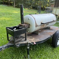 Pull Behind BBQ Smoker Pig Cooker