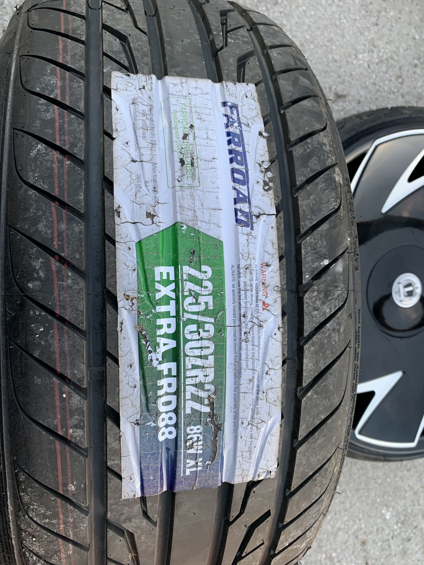 NEW 22” Luxx Rims and Tires 5 Lug Universal Wheels 22s 22 inch Rines CALL(2I4)742O77O Easy