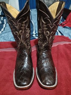 New Crocodile Belly Boots size 10