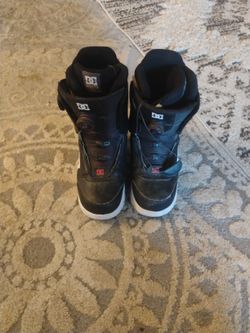 2018 DC Snow Boots Size 9.5. Trending