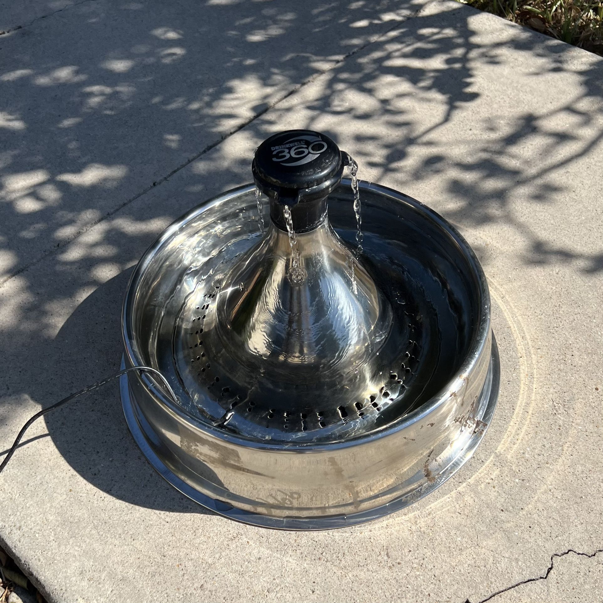Drink well 360 Water bowl