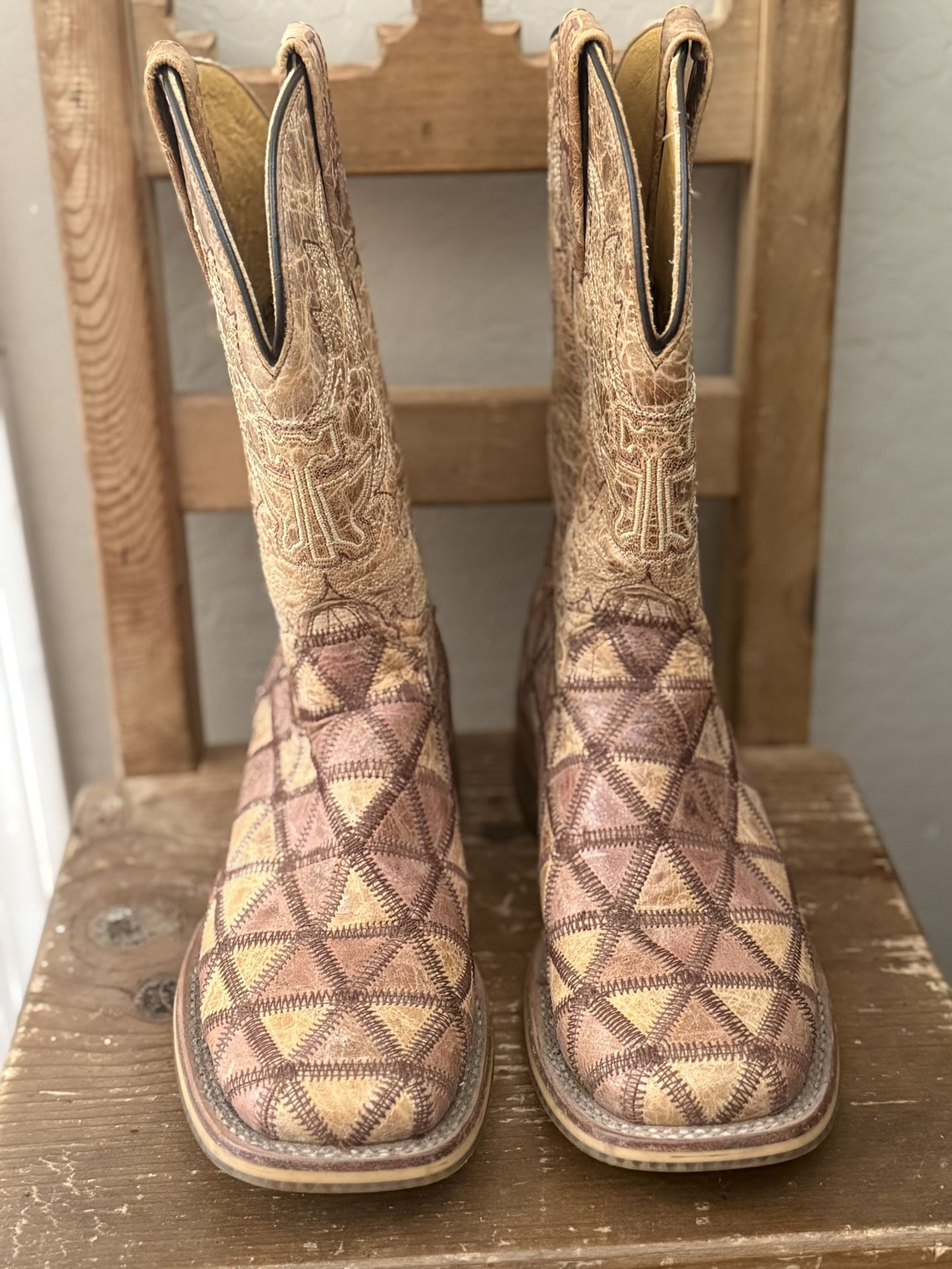 Tin Haul Women’s Conquer The World Western Boots. Broad Square Toe