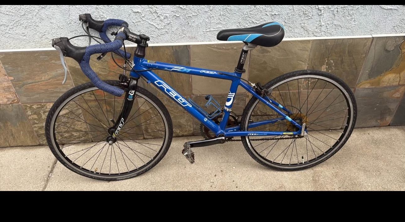 Kids Road Bike 24” Felt