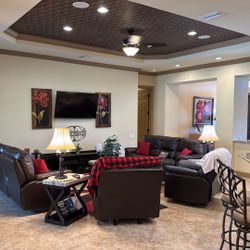 Family Room Furniture 