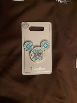 New Disney pins