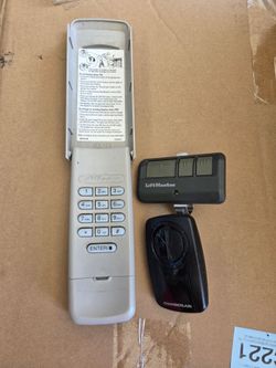 LiftMaster Keypad and controller