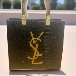 New designer bag Yves Saint Laurent 