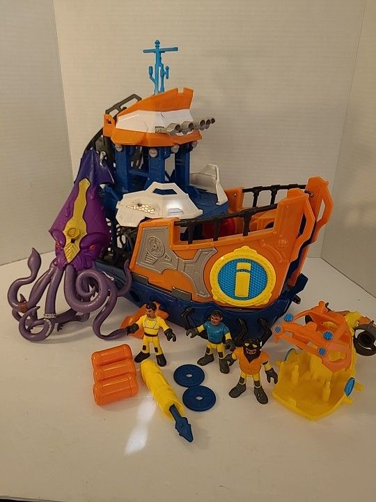 Fisher Price Imaginext Ocean Adventure Deep Sea Mission Command Boat Play Set