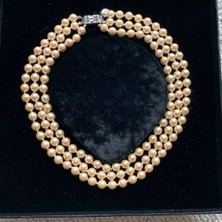 Pearl Necklace
