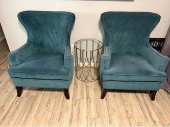 2 living room chairs