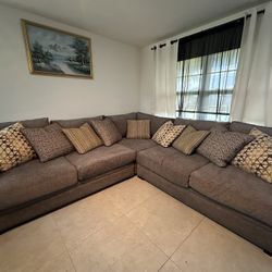 Cindy Crawford Sectional Couch