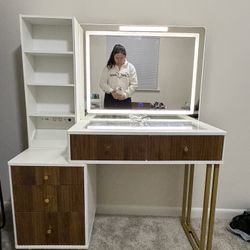 Vanity Desk With HD Mirror Lights
