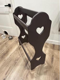 Vintage Heart Cutout Wooden Quilt Rack Stand Cottage Farmhouse Country Decor