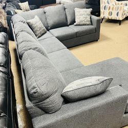 Beautiful Gorgeous Nice Sectional!