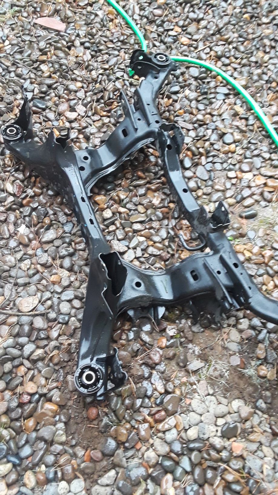 Subaru forester rear subframe