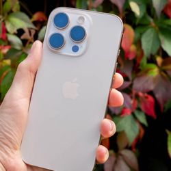 IPHONE 16 PRO MAX 256GB UNLOCKED